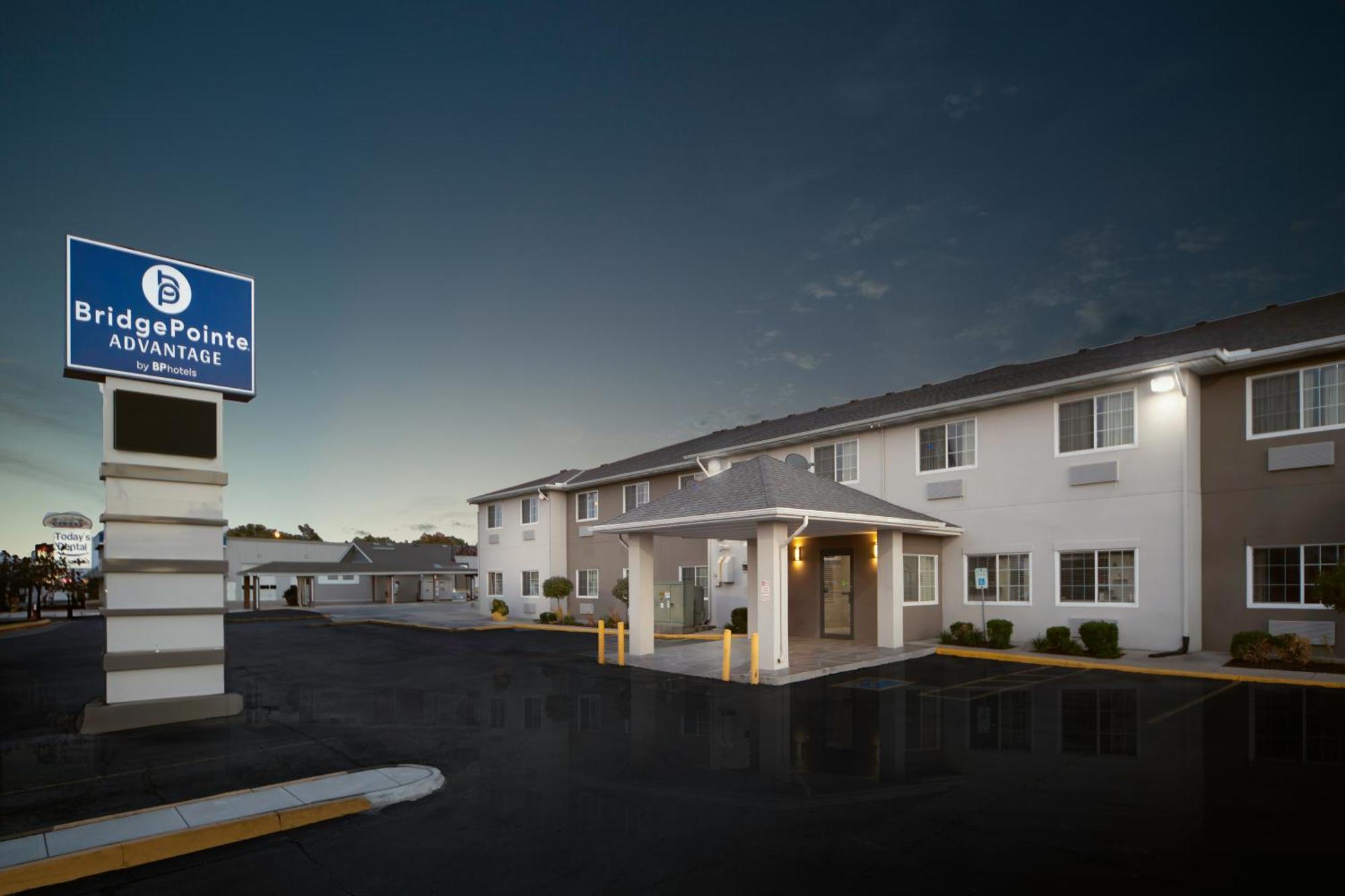 Bridgepointe Advantage By Bphotels Fremont ภายนอก รูปภาพ