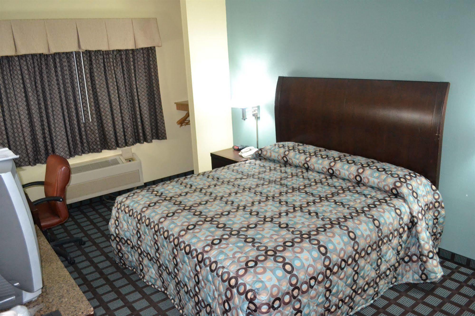 Bridgepointe Advantage By Bphotels Fremont ภายนอก รูปภาพ
